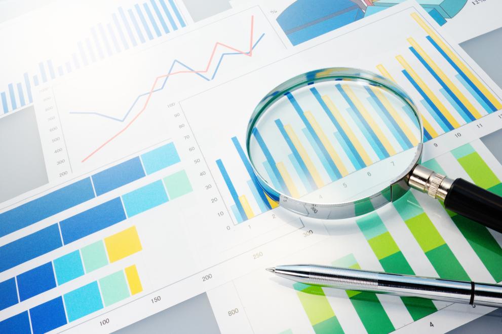 Green and blue charts for report